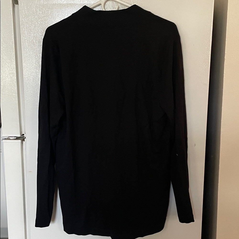 CAbi Large Black Women's Thick Longsleeve Blouse‎ - Picture 5 of 7